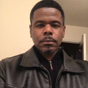 Meet your Posher, Damon